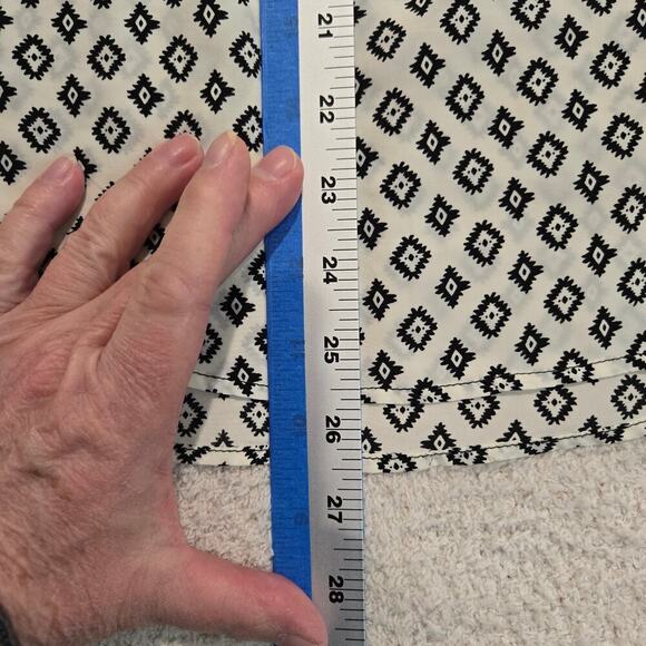 Skies are Blue Pacheco Ikat Print V-neck Sleeveless Blouse Top Women's Size M - Picture 7 of 8